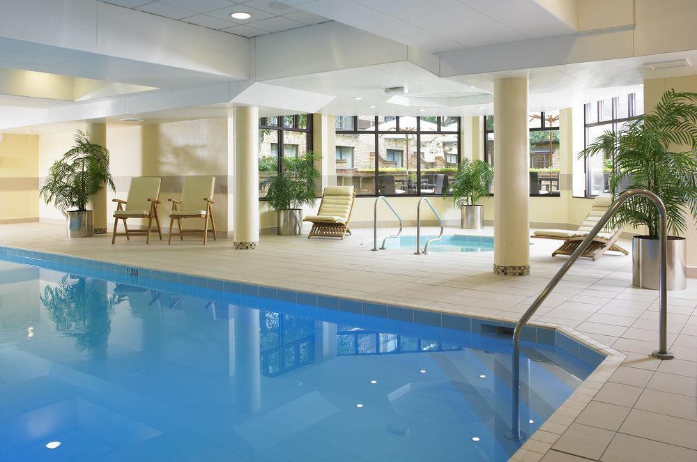 Delta Hotels By Marriott Cheshunt Броксборн Экстерьер фото