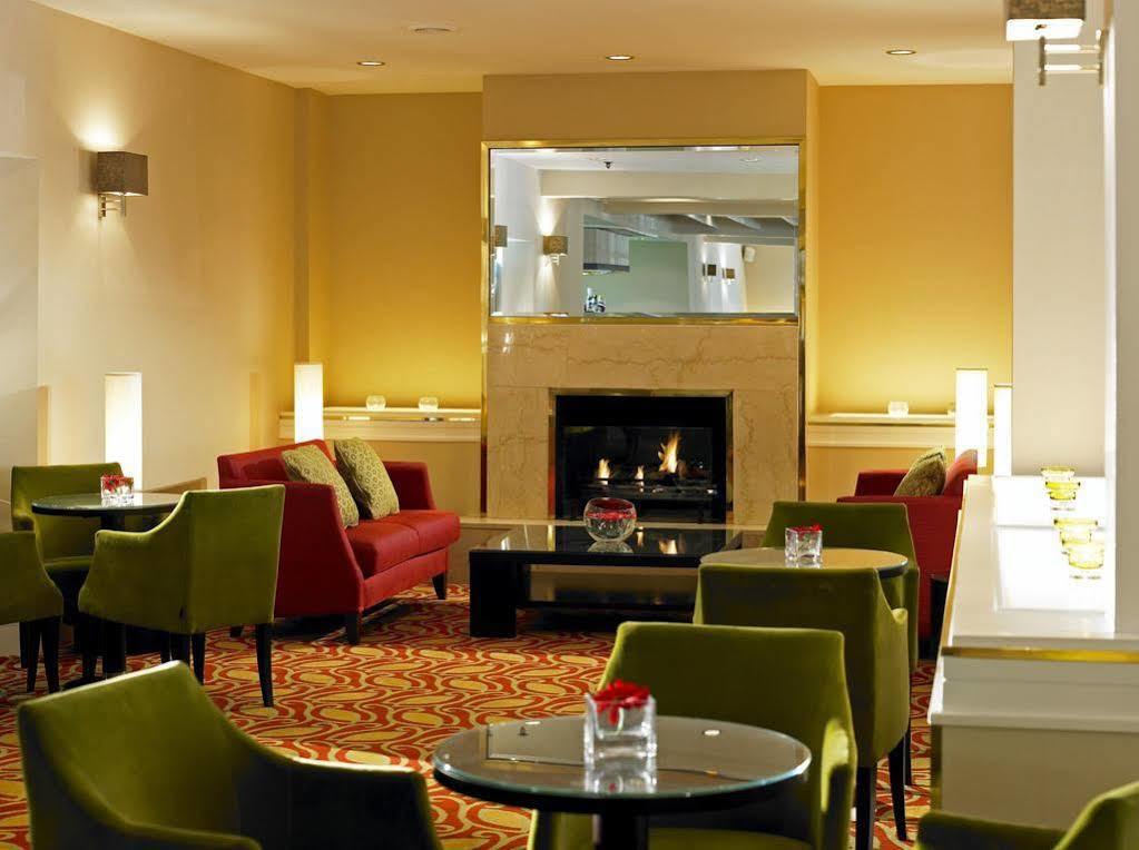 Delta Hotels By Marriott Cheshunt Броксборн Экстерьер фото